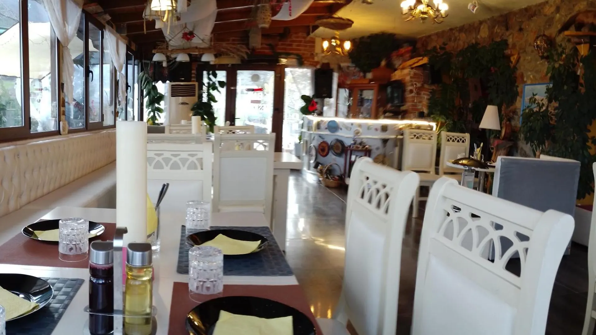 民宿 Hotel Bar Restaurant Stone Dream Udenisht